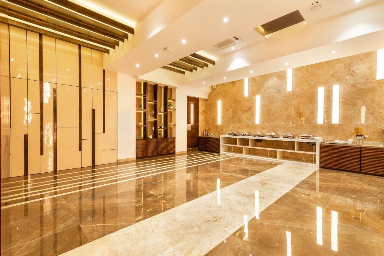 Hotel Wego Mumbai Exteriör bild