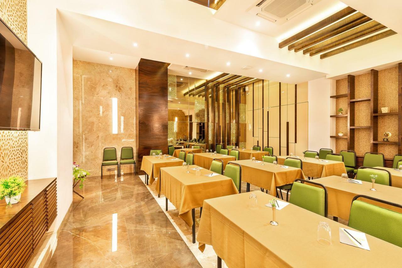 Hotel Wego Mumbai Exteriör bild